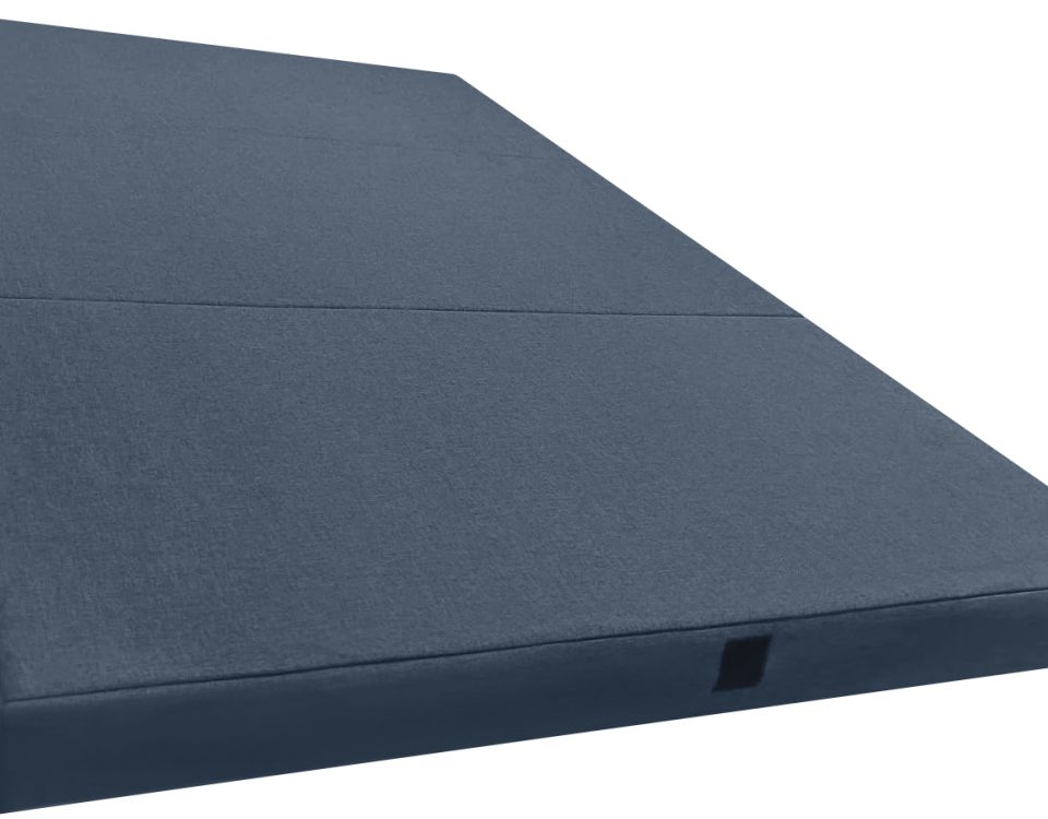 ¿se puede comprar un colchón camper personalizado? colchon-plegable-camper-abierto-azul-scaled